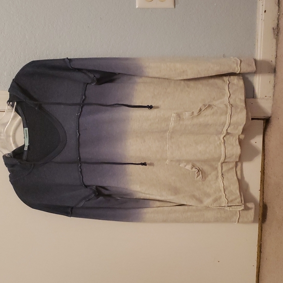 Hoodie - Picture 3 of 5